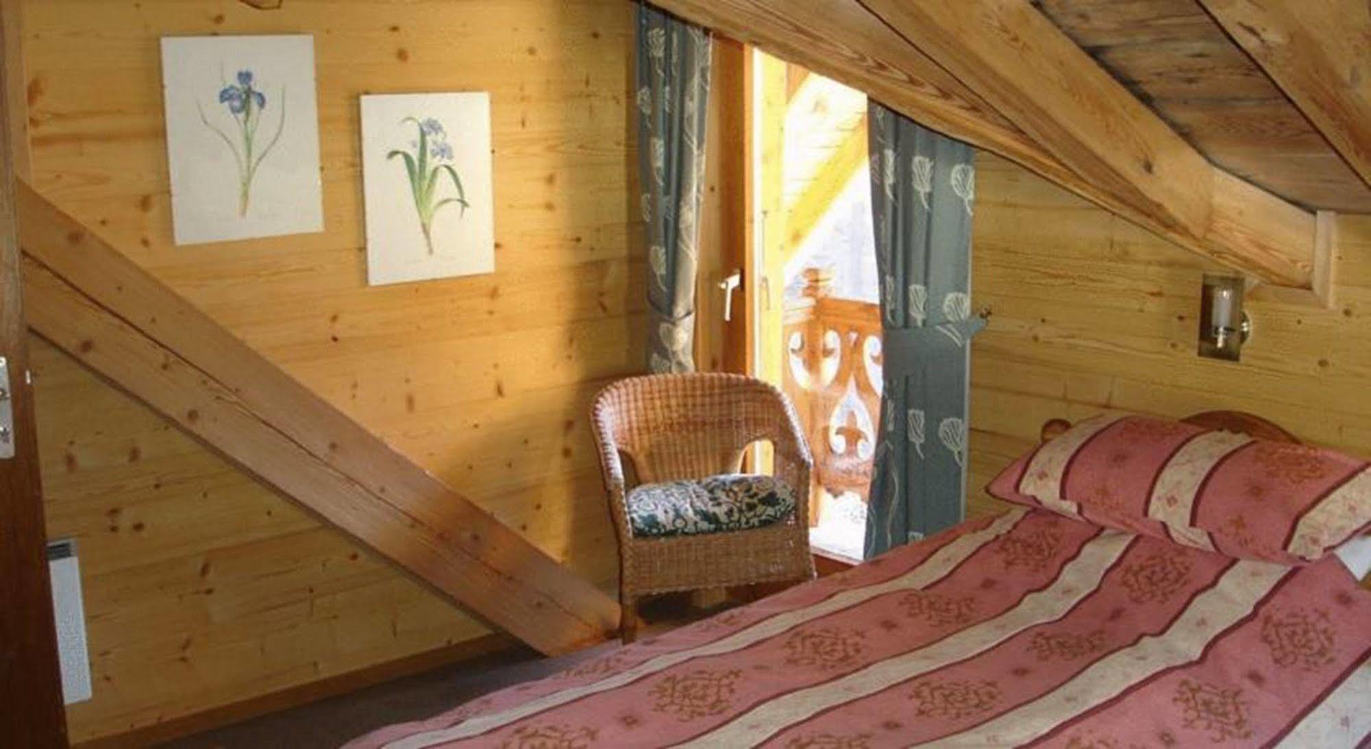 Suisse Bed & Breakfast 3*